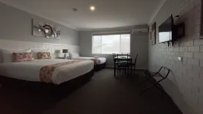 Marco Polo Motor Inn Taree - Room