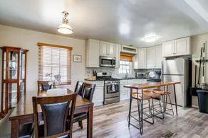 Commute to Alexandria & DC: Home w/ Shared Yard - Interiør