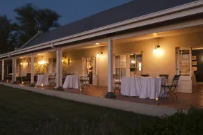 RiverBend Lodge - Restaurant