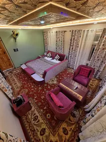 Oak Heaven Cottage Gulmarg - Room