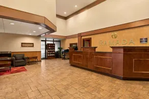 Ramada by Wyndham Fredericton - Réception