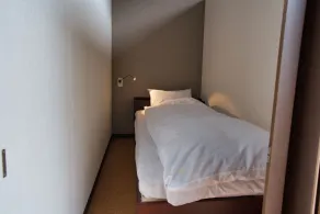 SAKURA River Side Stay Gero Onsen - Hostel - Zimmer