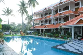 Sanctum Spring - Pool