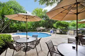 Hampton Inn Austin North @ I - 35 & Hwy 183 - Pool