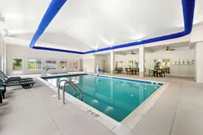 Comfort Suites Abingdon I-81 - Piscine