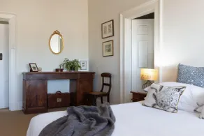 Highbury Apartments - Zimmer