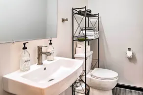 Contemporary-Boho Loft in Downtown Livingston! - Interior