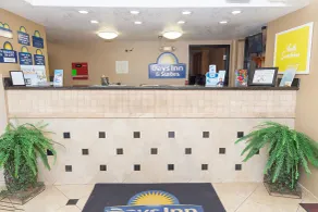 Days Inn by Wyndham Oklahoma City - Reception