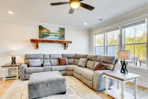 Lake Greenwood Getaway w/ Docks & Waterfront Views - Interiør