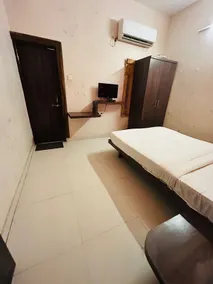 Hotel Crib Inn - Zimmer