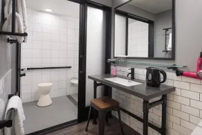 MOXY Tokyo Kinshicho - Salle de bain