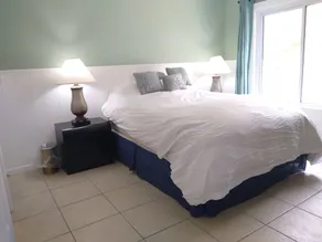 Bermuda Bay by Affordable Beach Condos - Zimmer