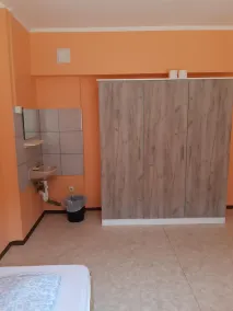 2-Rent Group Hostel Rooms&Apartments TUB19A - Room