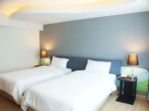 Grand Tower Inn Sathorn Hotel - Chambre