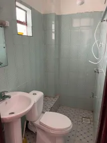 Sadili Oval B & B - Badezimmer