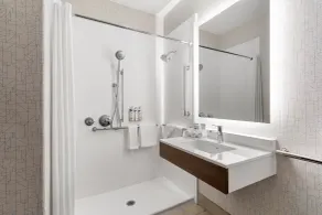 Holiday Inn Express Vancouver North by IHG - Chambre