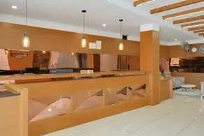 Super Townhouse Edasserys Kalamassery Tourist Home - Resepsjon