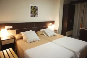 Hotel MR - Zimmer