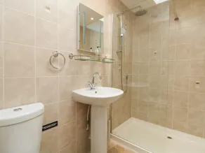 Byre - Badezimmer