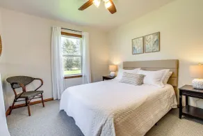 Lakefront Wisconsin Getaway: Fish, Boat, Relax! - Interior