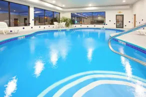 Holiday Inn Express Hotel & Suites Elkins by IHG - Pool