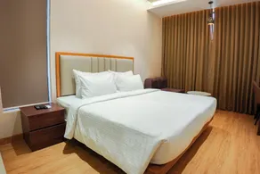 Manchester Suites - Room