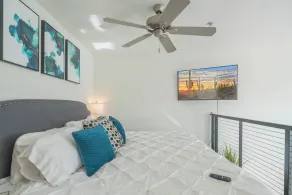1 BR Loft Views King Beds Shop Dine 4053 - Chambre
