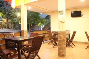 Bamboe Inn Homestay - Restaurant