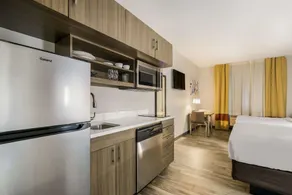 MainStay Suites Joliet I-80 - Chambre