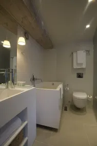 Hotel Brosundet - Badeværelse