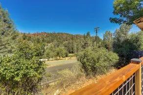 Updated Cabin in Lewiston Historical District! - Interior