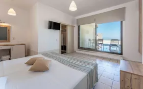 Almare Beach - Rom