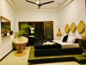 The Jini House - Camera