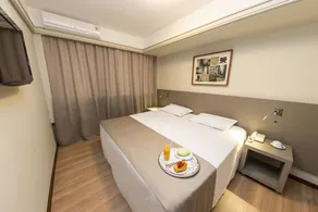 Alta Reggia Plaza Hotel - Room