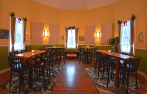 Hyde Away Inn - Restaurant