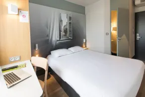 B&B HOTEL Rennes Est Cesson Sévigné 3 étoiles - Chambre