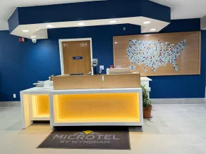 Microtel Inn & Suites by Wyndham Sioux Falls - Hall