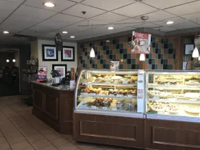 Clarion Inn & Suites Cortland - University Area - Restaurant