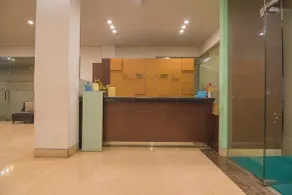 RedDoorz Premium near Paris Van Java Mall - Reception