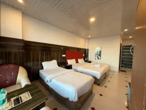 Valley View - Room