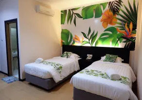Tropical Point Hotel Syariah - Værelse
