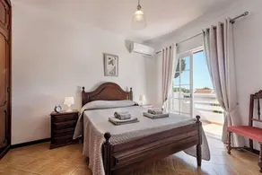 A Fantastic Place for Families, Hilton Hotel are and Close to Amenities - Chambre