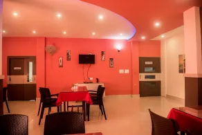 Hotel Aatreyee - Restaurant
