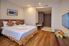 Lenid Ocean View Hotel - Chambre