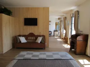 A L'ecole Buissonniere - Living room