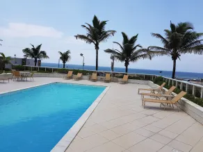Apartamento na praia de Armação - Pool