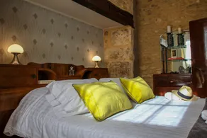 Aux Bories de Marquay, chambres d'hôtes B&B avec piscine et SPA près de Sarlat - Room