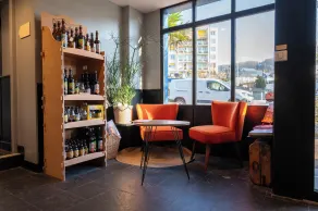 LOGIS HOTEL - La Petite Rade - Reception
