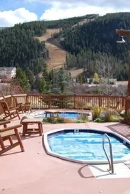 2640 Tenderfoot Lodge Condo - Pool