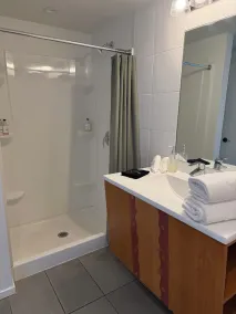 Hotel Lindo - Badeværelse